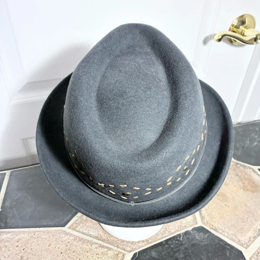 Cha Cha’s House Of Ill Repute Diamond Stitched Studded Wool Fedora Gray OS - Picture 5 of 10